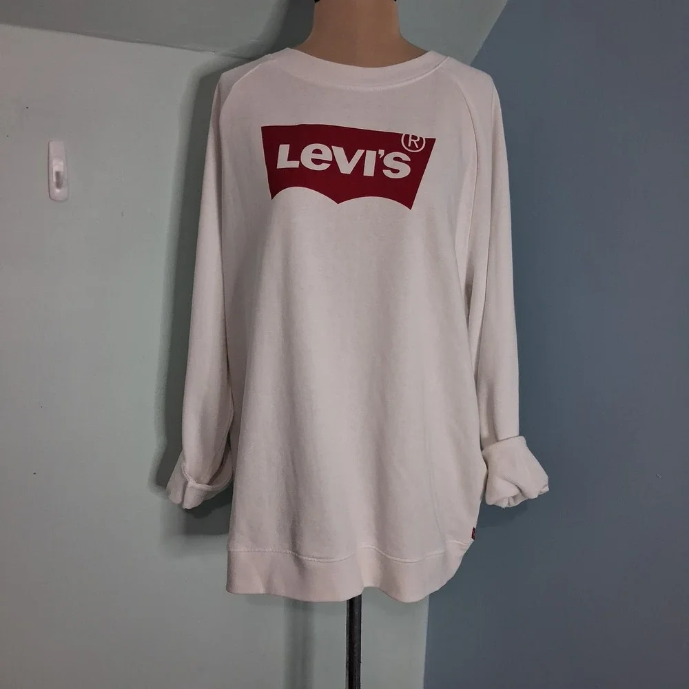 Levis Mens XL White Red Batwing Logo French Terry Raglan Sweatshirt NWT Casual